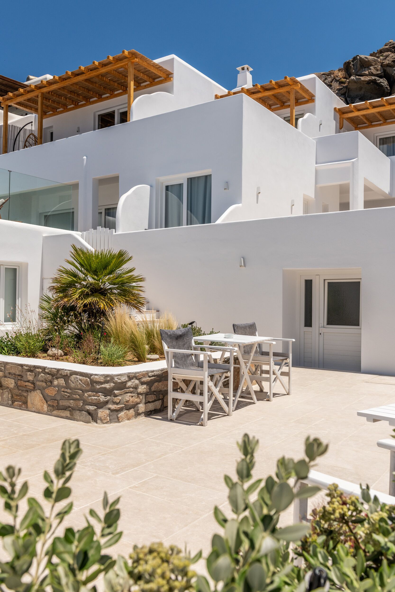 double room, courtyard view | courtyard view