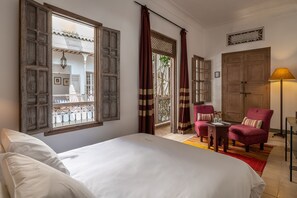 Superior Double or Twin Room, Non Smoking, Private Bathroom | Egyptian cotton sheets, hypo-allergenic bedding, pillowtop beds - Riad Altair (Marrakech)