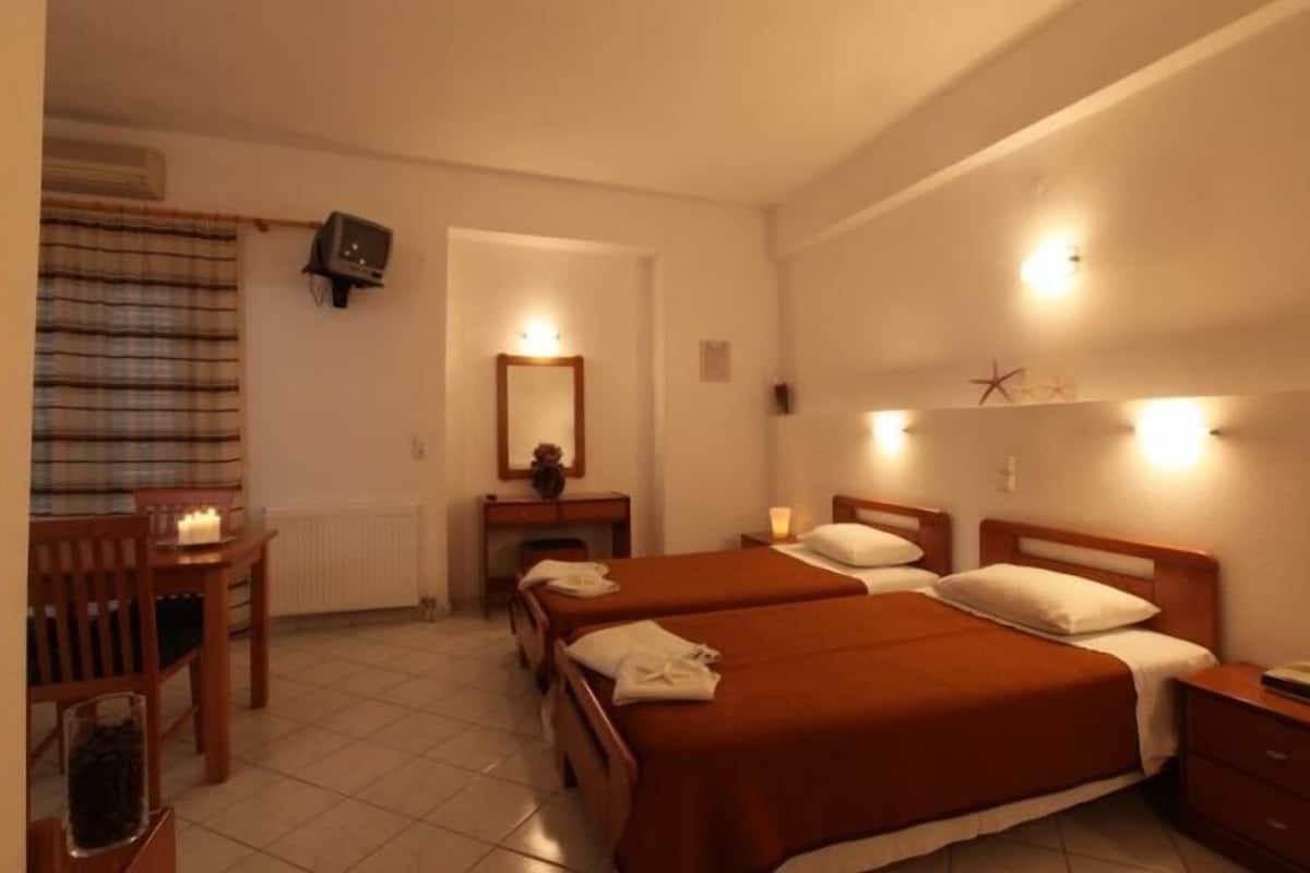 Insonorización, cunas gratuitas, wifi gratis y ropa de cama
