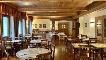 منطقة تناول الإفطار