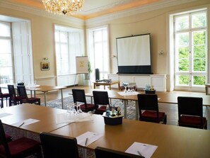 Meeting facility - Burg Boetzelaer (Kalkar)