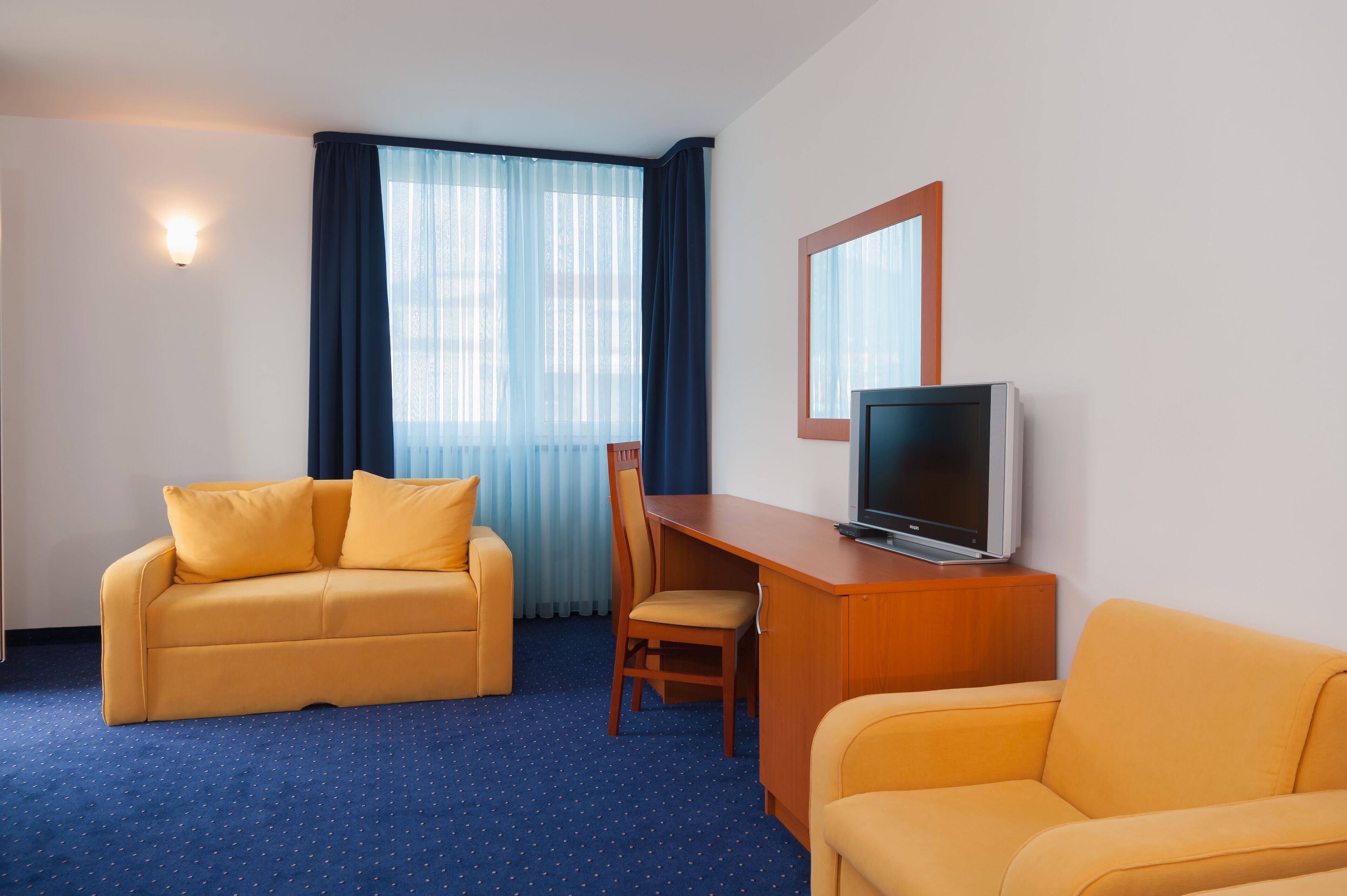 apartment, 1 queen bed, balcony | 1 bedroom, minibar, in-room safe, desk