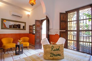 Suite junior balcon (Adhara/ Sirus) lit double | Biancheria in cotone egiziano, biancheria da letto di alta qualità