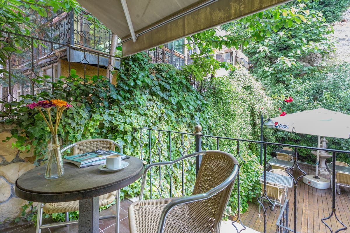 Single Room | Balcony