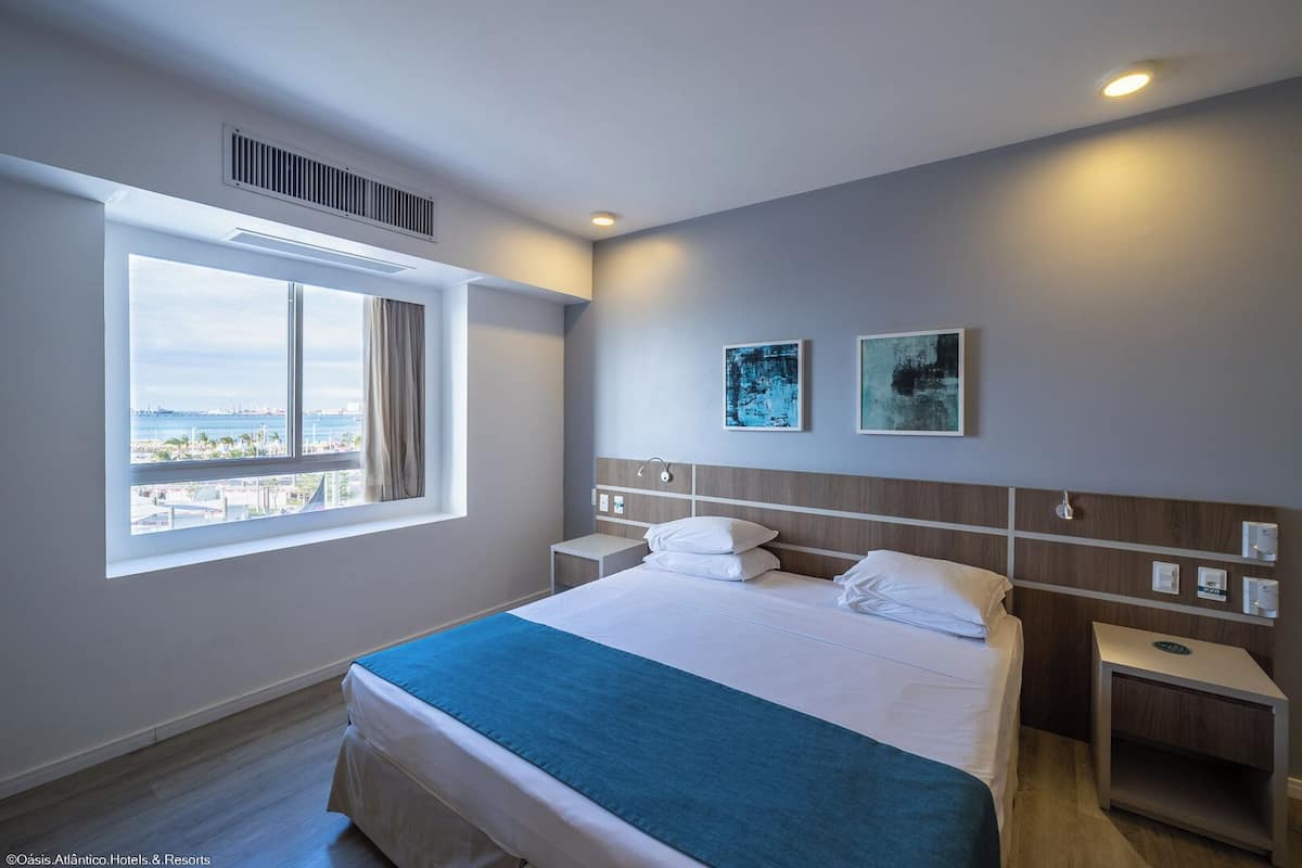 1 bedroom, minibar, in-room safe, desk
