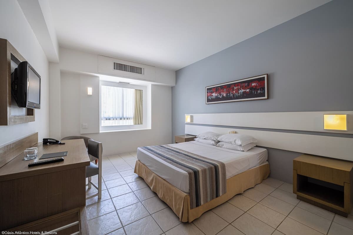 1 bedroom, minibar, in-room safe, desk