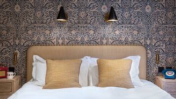 Cosy Room | 埃及棉床单、特色装修、特色家居、办公桌