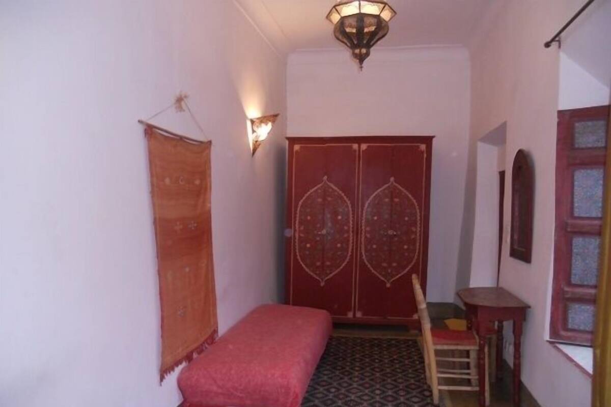 Superior Triple Room (Rouge)