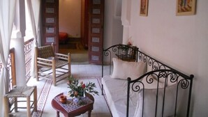 Terrace/patio - Riad Ineslisa (Marrakech)