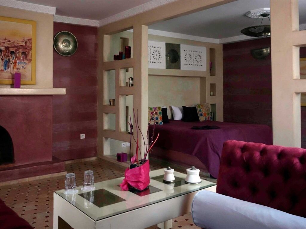 Suite familiar, baño privado | Caja de seguridad en la habitación, wifi gratis y ropa de cama 