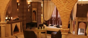 利亞德綠松石飯店