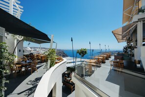 Restaurant - Kastro Suites (Santorini)
