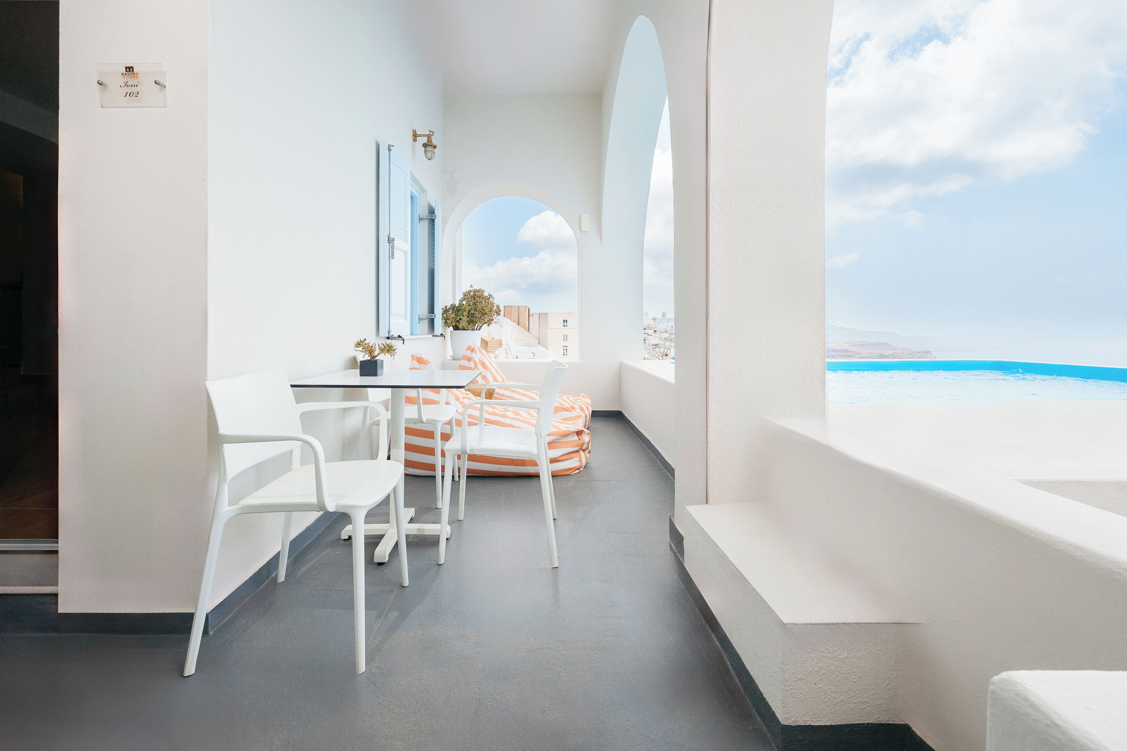 Photo - Kastro Suites