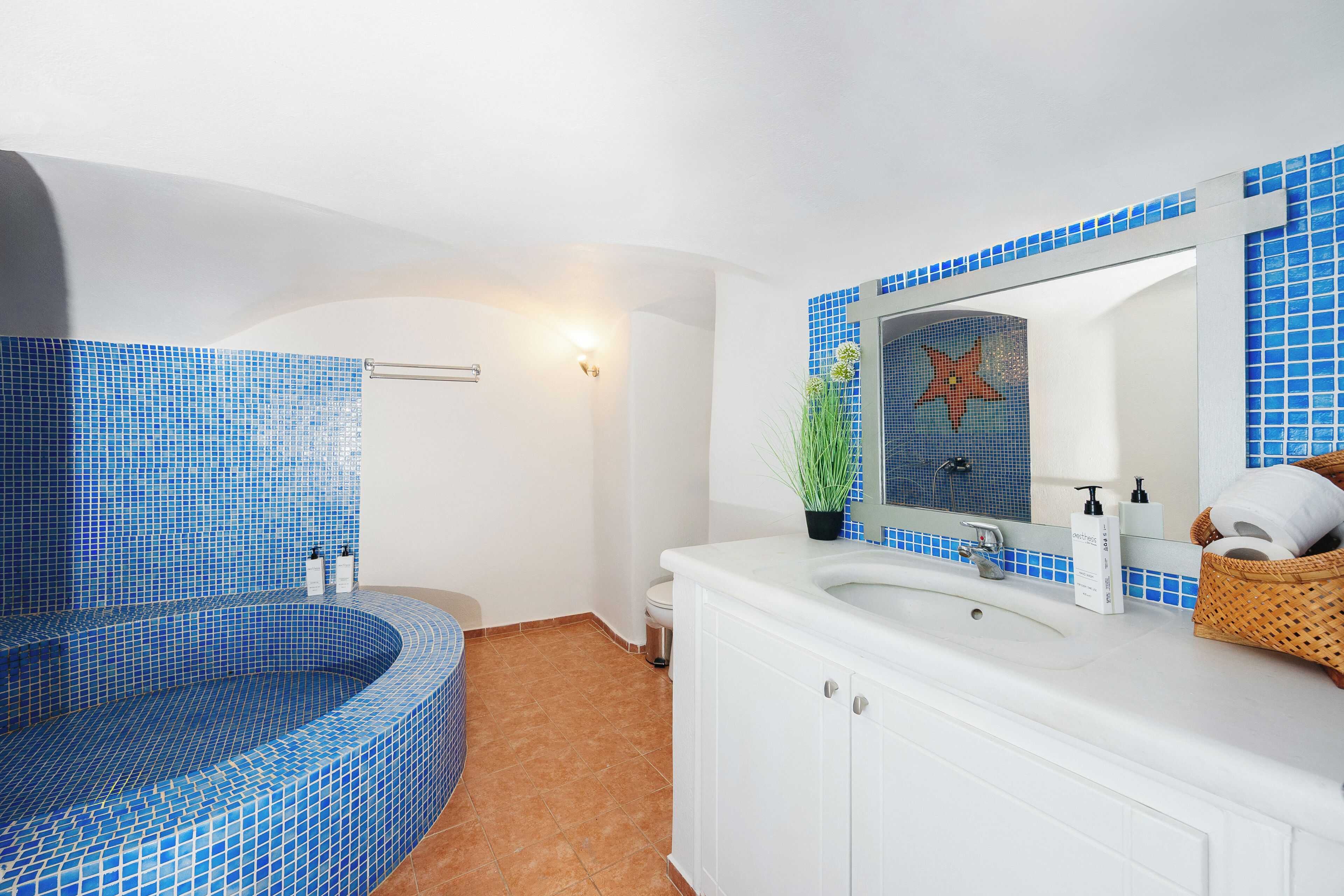 Photo - Kastro Suites