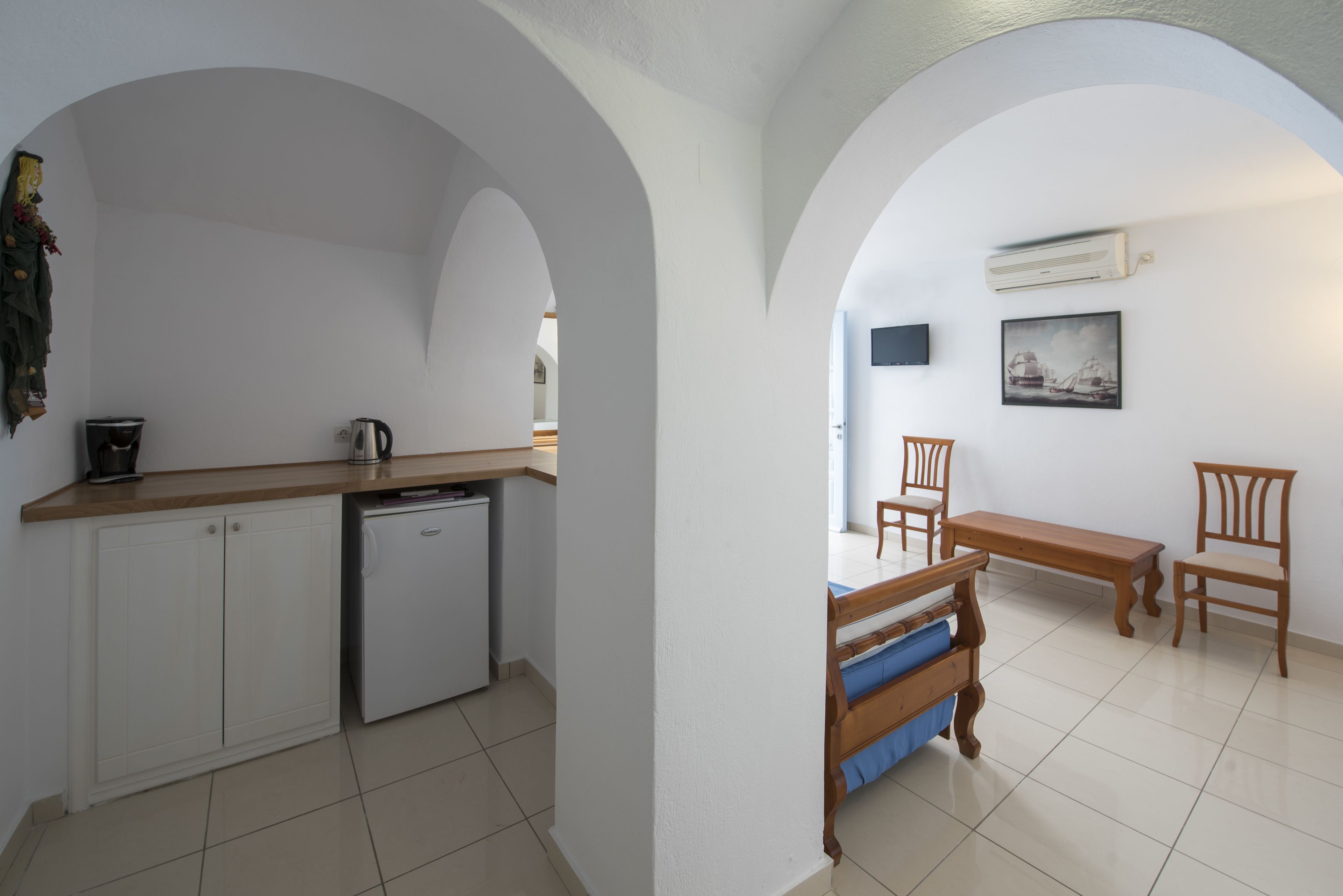 Photo - Kastro Suites