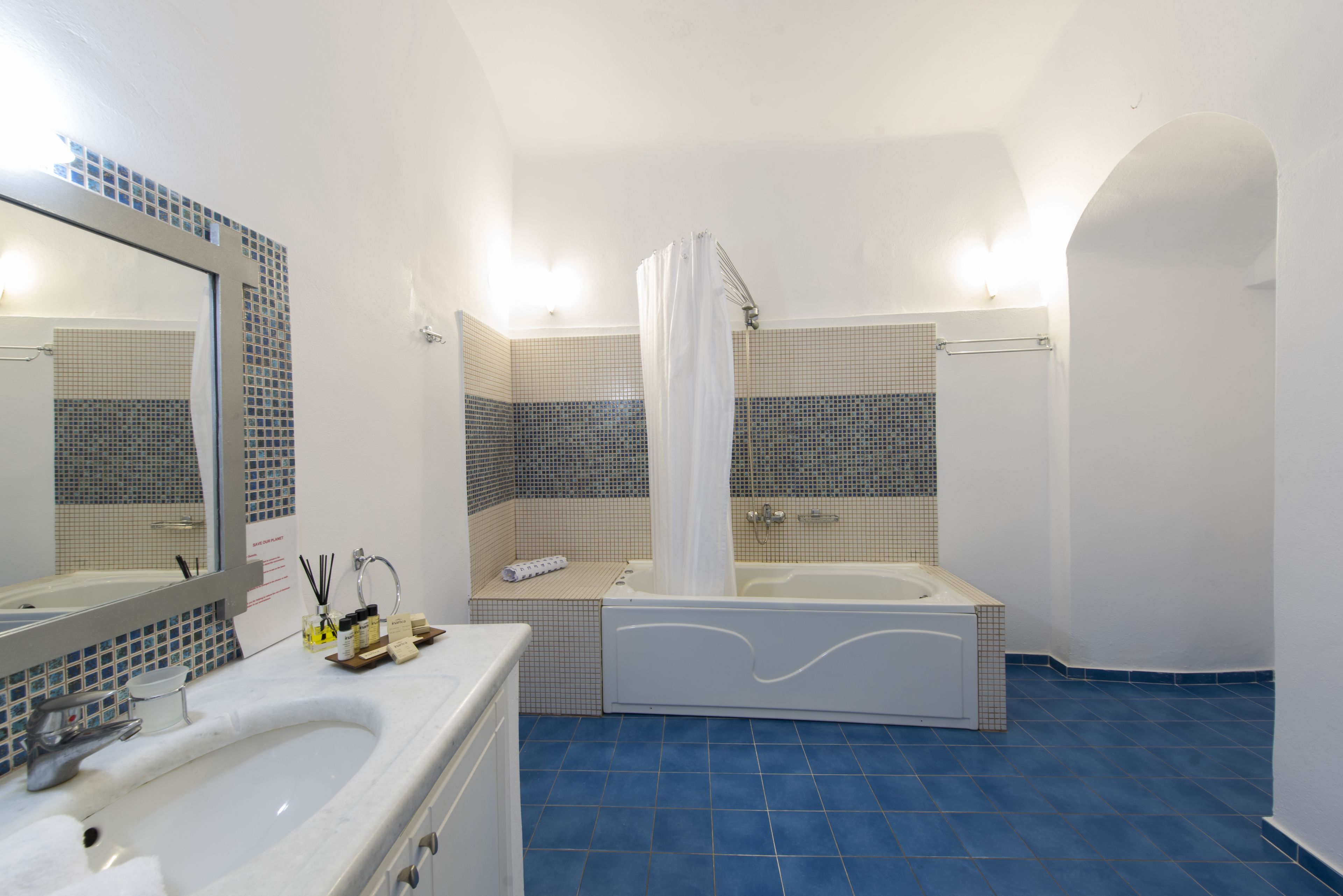 Photo - Kastro Suites