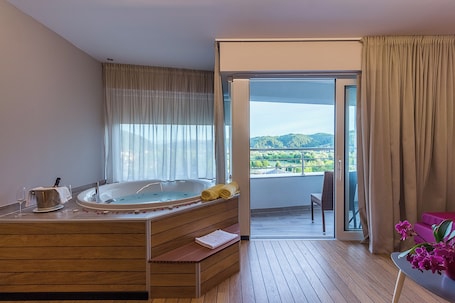 Spa Premium Room | Select Comfort beds, minibar, in-room safe, desk. Wellness hotel Villa Magdalena