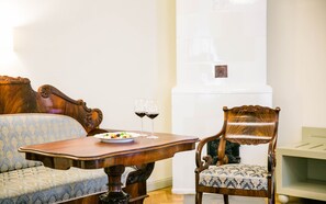 Suite, Sauna, City View