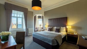 Junior Suite | Premium bedding, desk, soundproofing, iron/ironing board