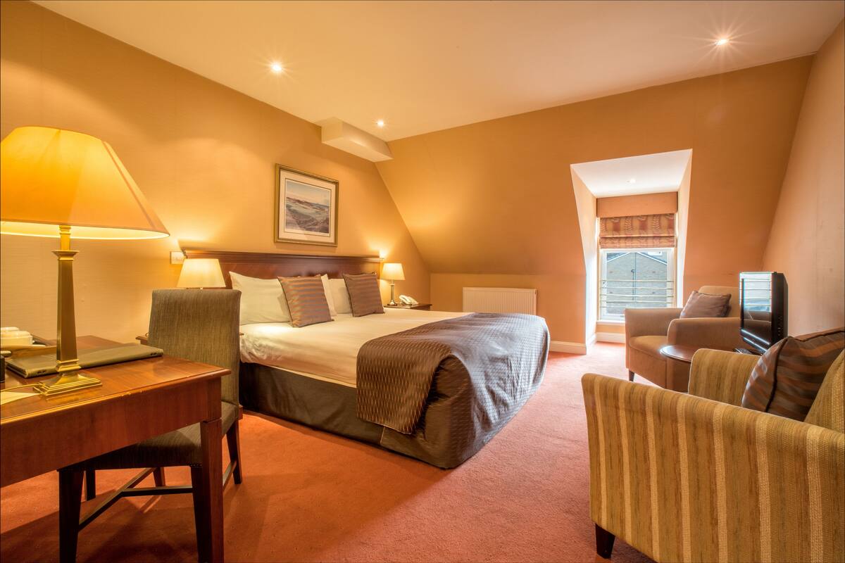 premium bedding, desk, soundproofing, iron/ironing board