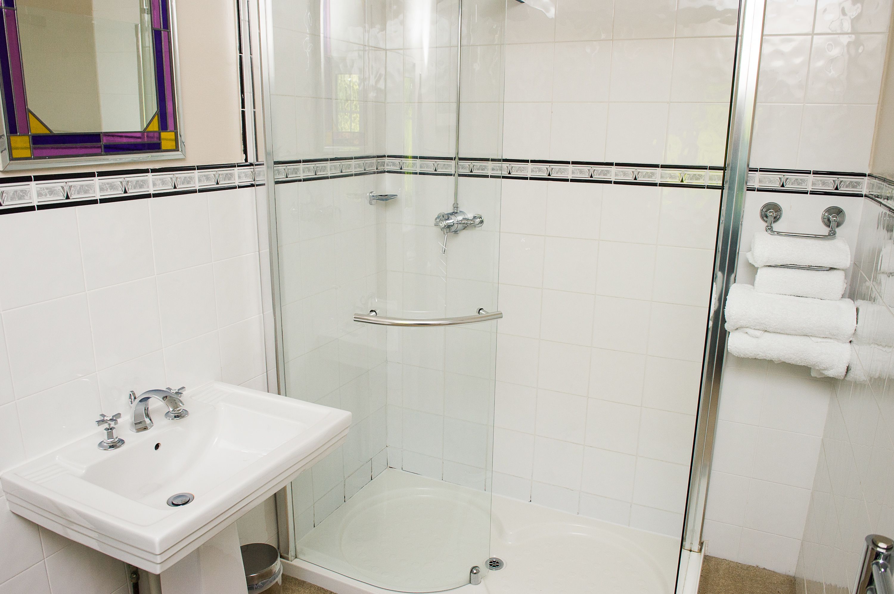 shower, free toiletries, hair dryer, towels