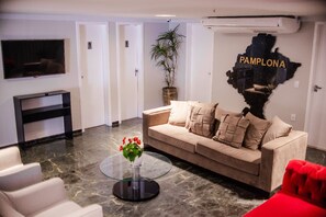 Lobby sitting area - Rede Andrade Casa Blanca Hotel (Fortaleza)