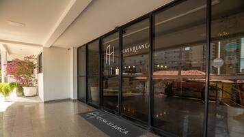 Bagian depan properti