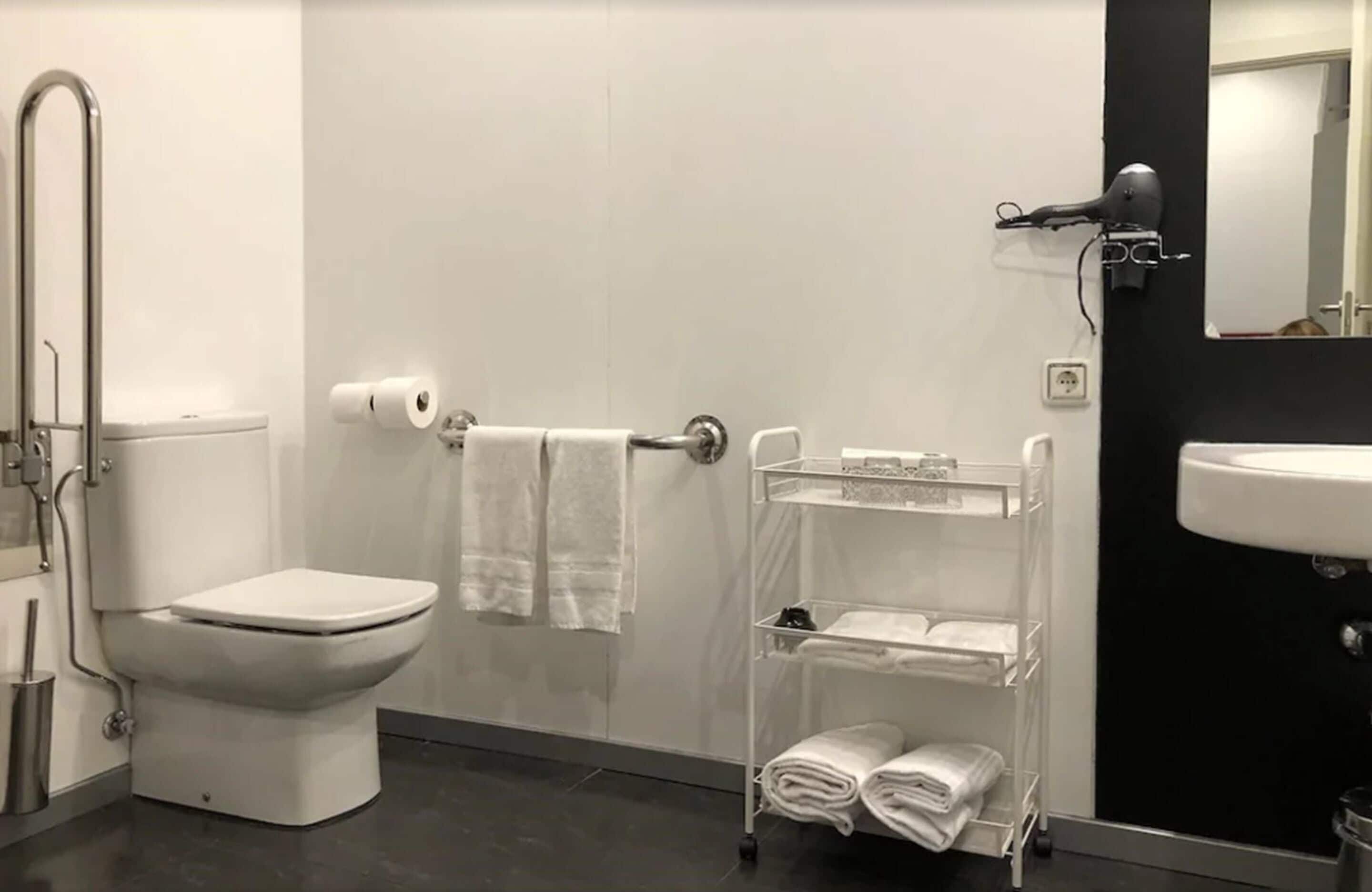 economy double room, ground floor | 1 bedroom, down duvets, blackout curtains, iron/ironing board