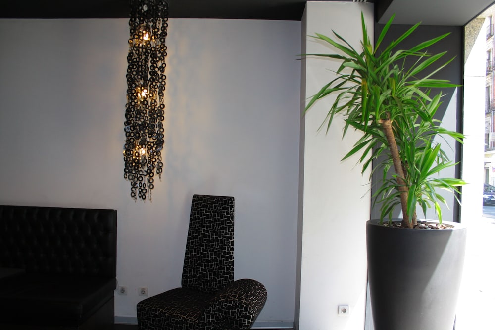 Hotel Mayerling Madrid - WEB OFICIAL by null