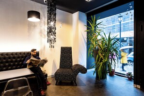 Reception - Hotel Mayerling (Madrid)