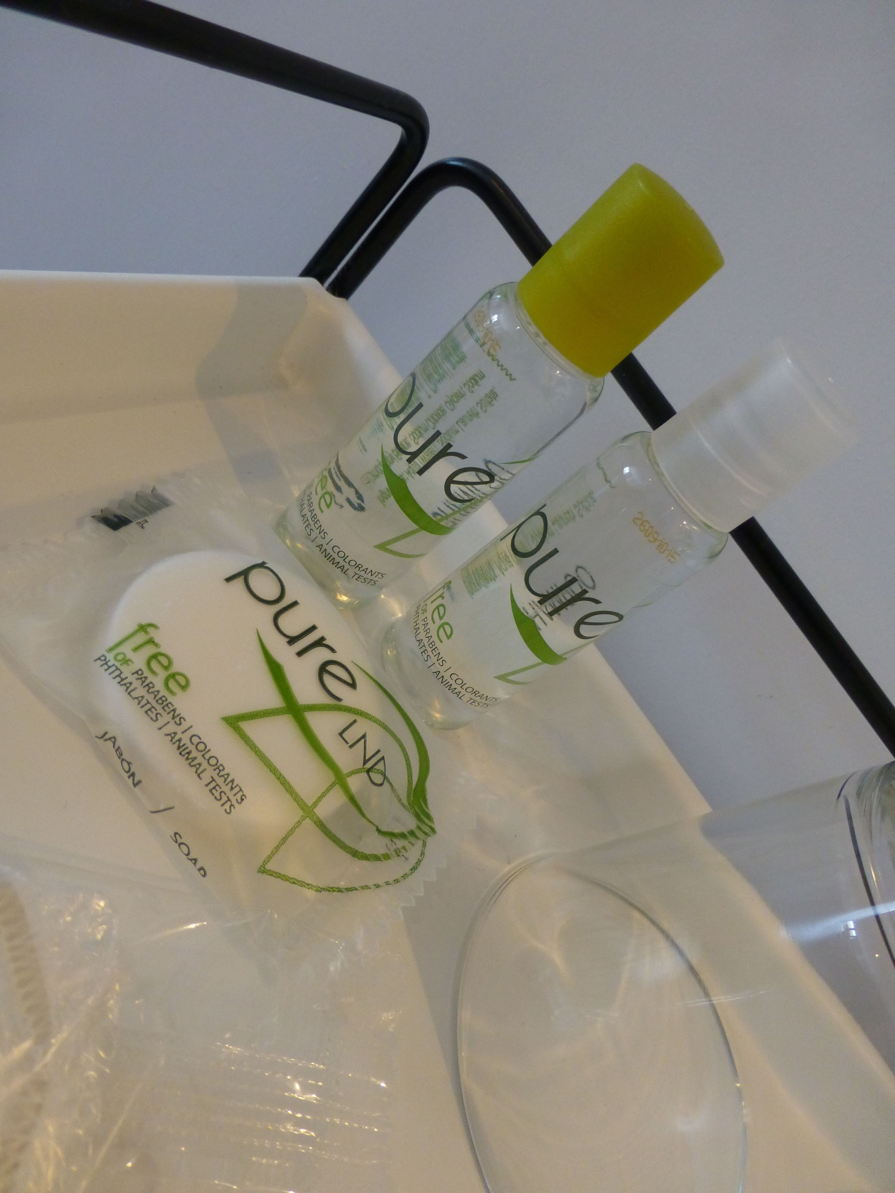 double room single use | bathroom amenities | shower, rainfall showerhead, free toiletries, hair dryer