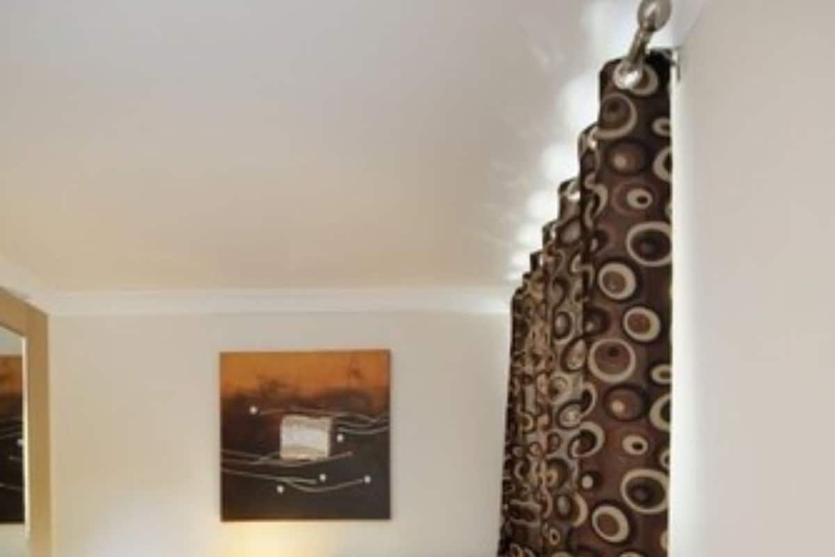 1 bedroom, in-room safe, desk, laptop workspace