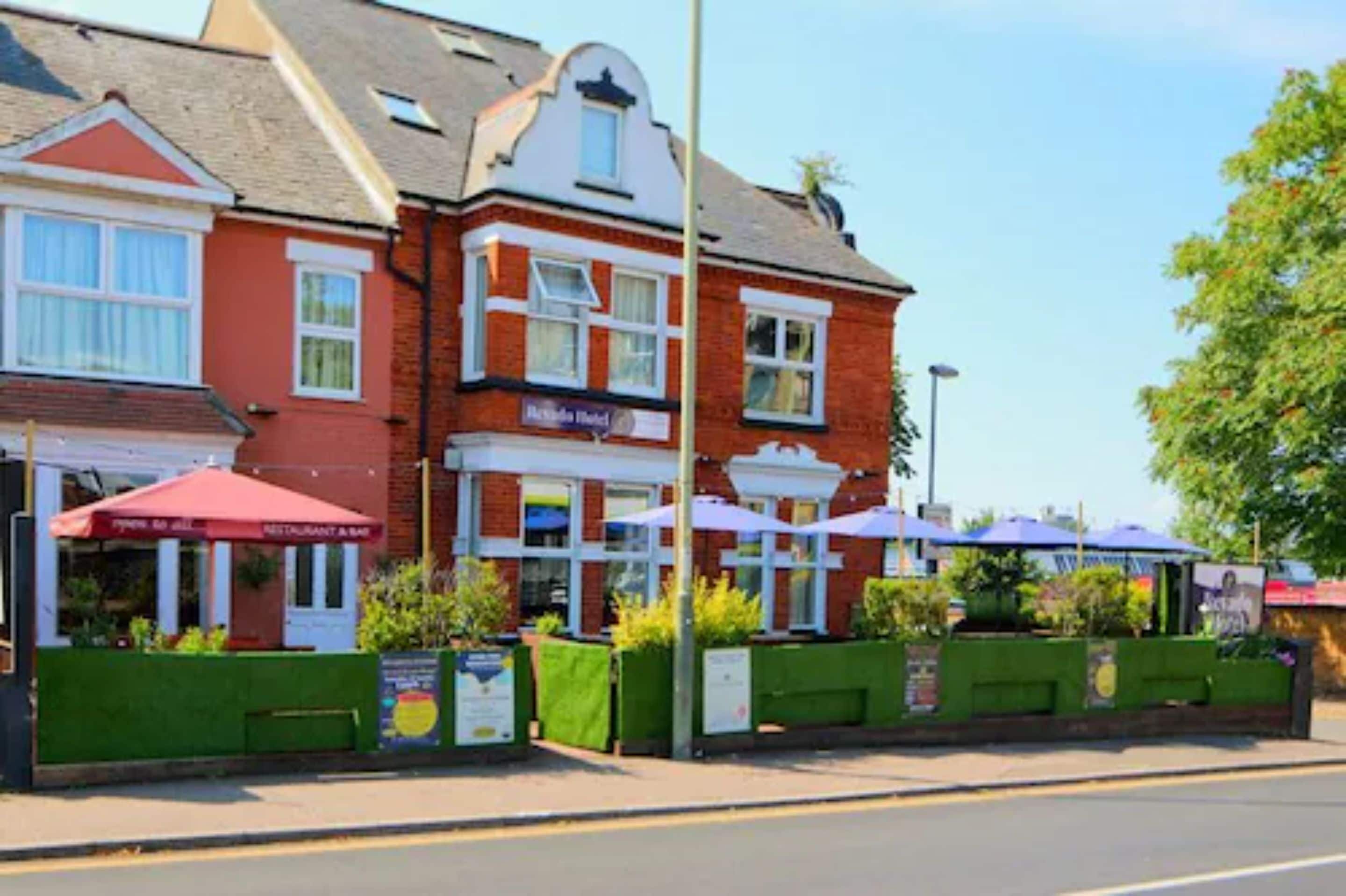 breakfast, lunch, dinner served; indian cuisine, al fresco dining