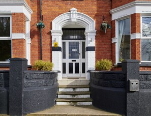 Entrada de la propiedad