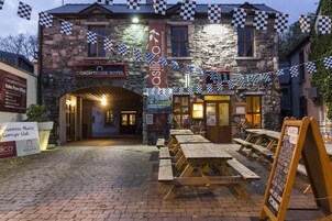 Fachada de la propiedad