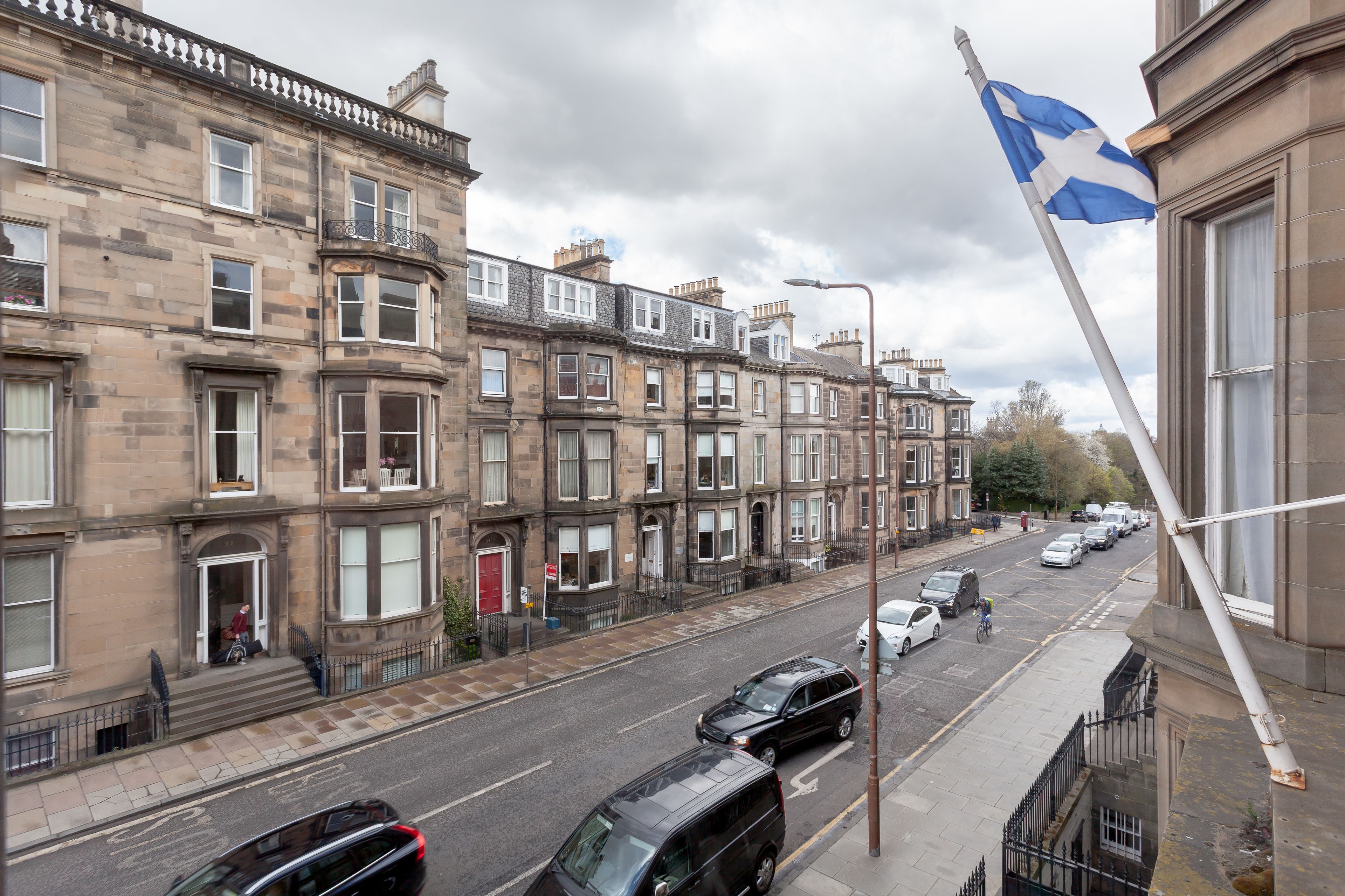 Foto - Revolver Edinburgh