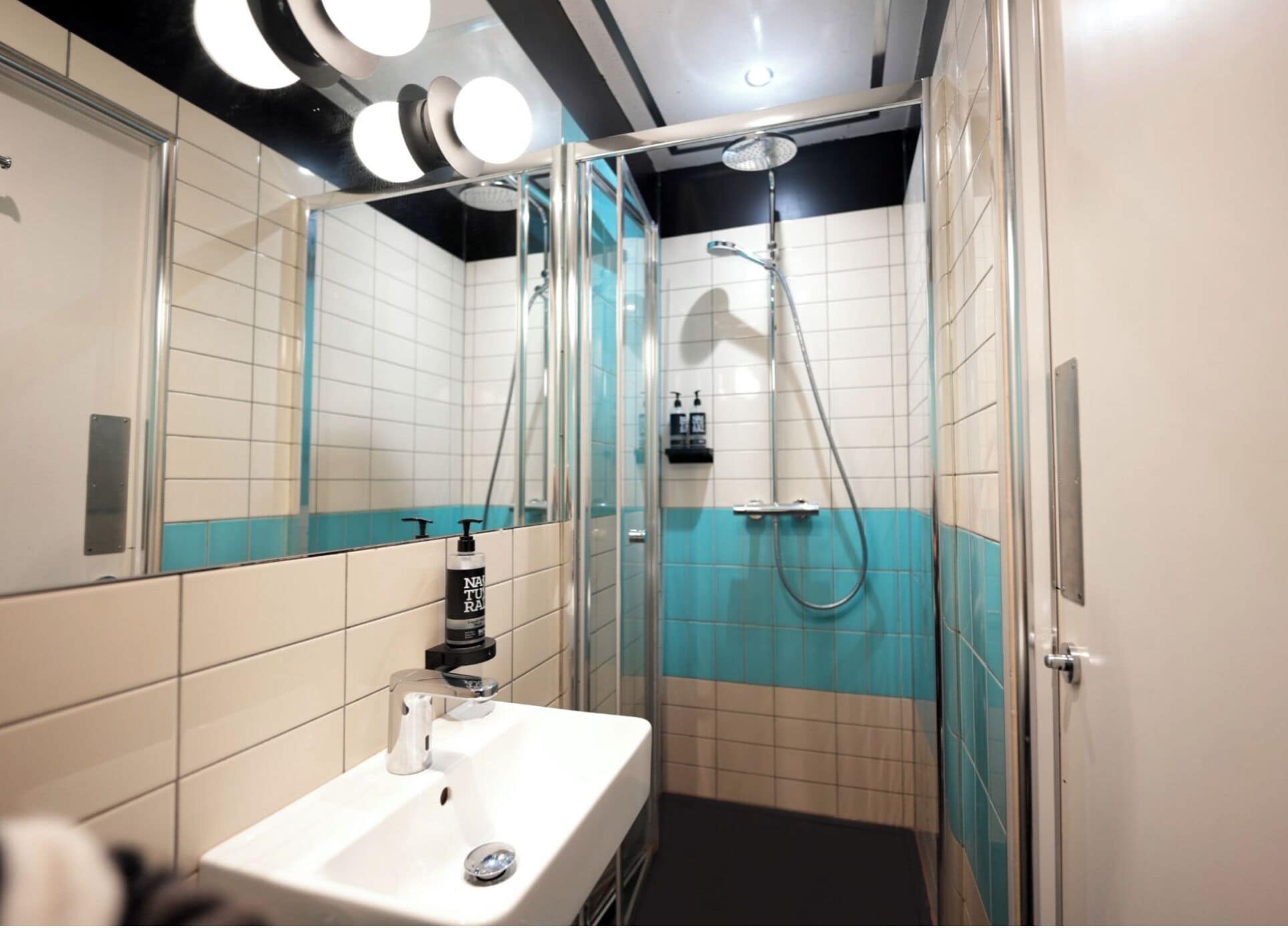 Foto - Revolver Edinburgh