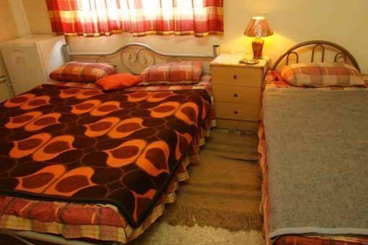 Caja fuerte, wifi gratis, ropa de cama