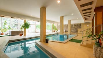 Indoor pool, pool loungers