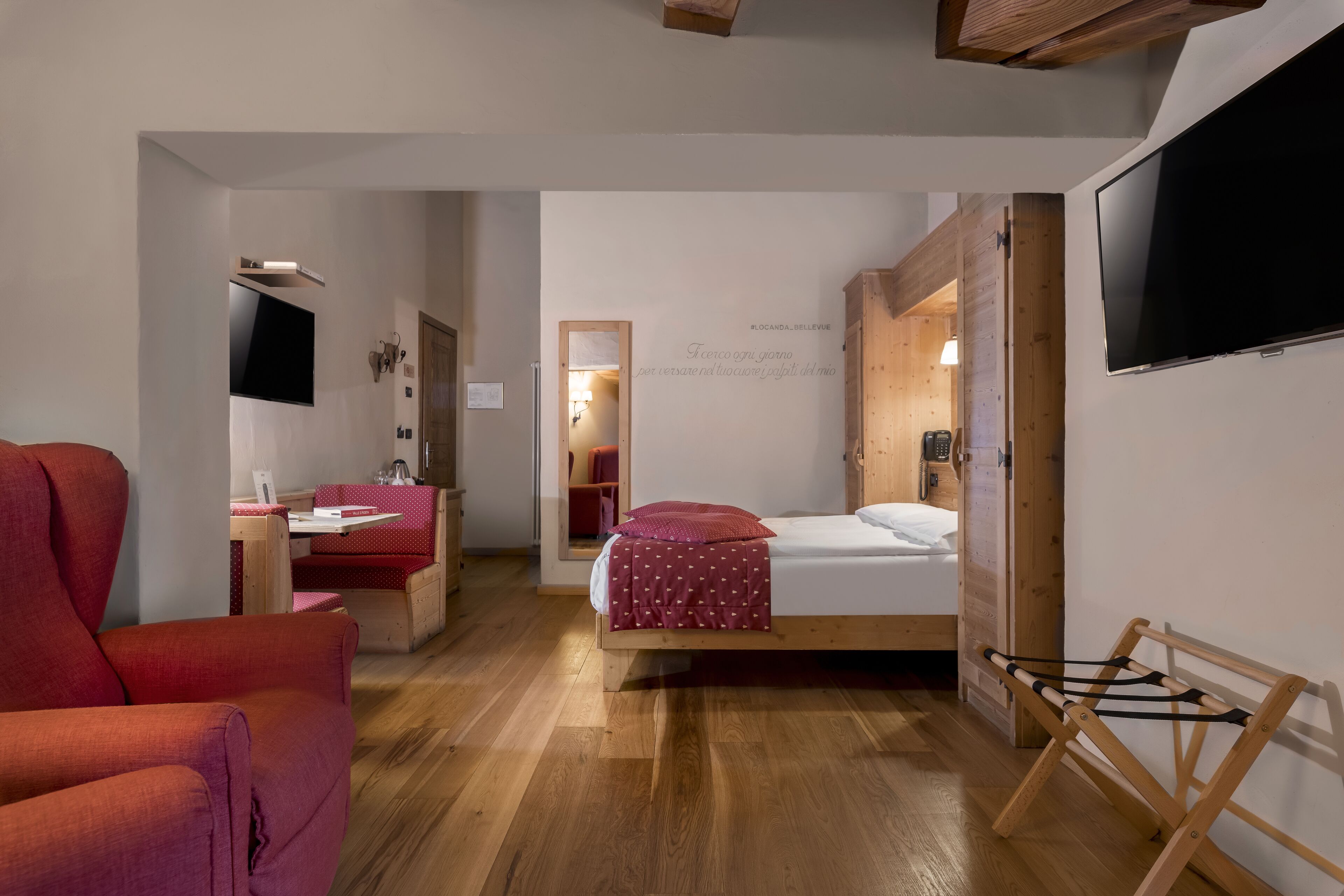 standard double or twin room, balcony | hypo-allergenic bedding, down duvets, in-room safe