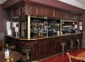 Serves lunch and dinner - West Highland Hotel (Mallaig)