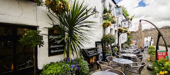 Black Boy Inn
