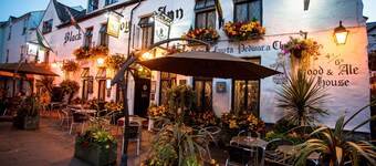 Black Boy Inn