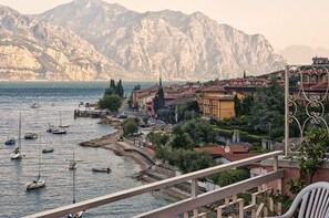 View from room - Hotel Firenze (Brenzone sul Garda)