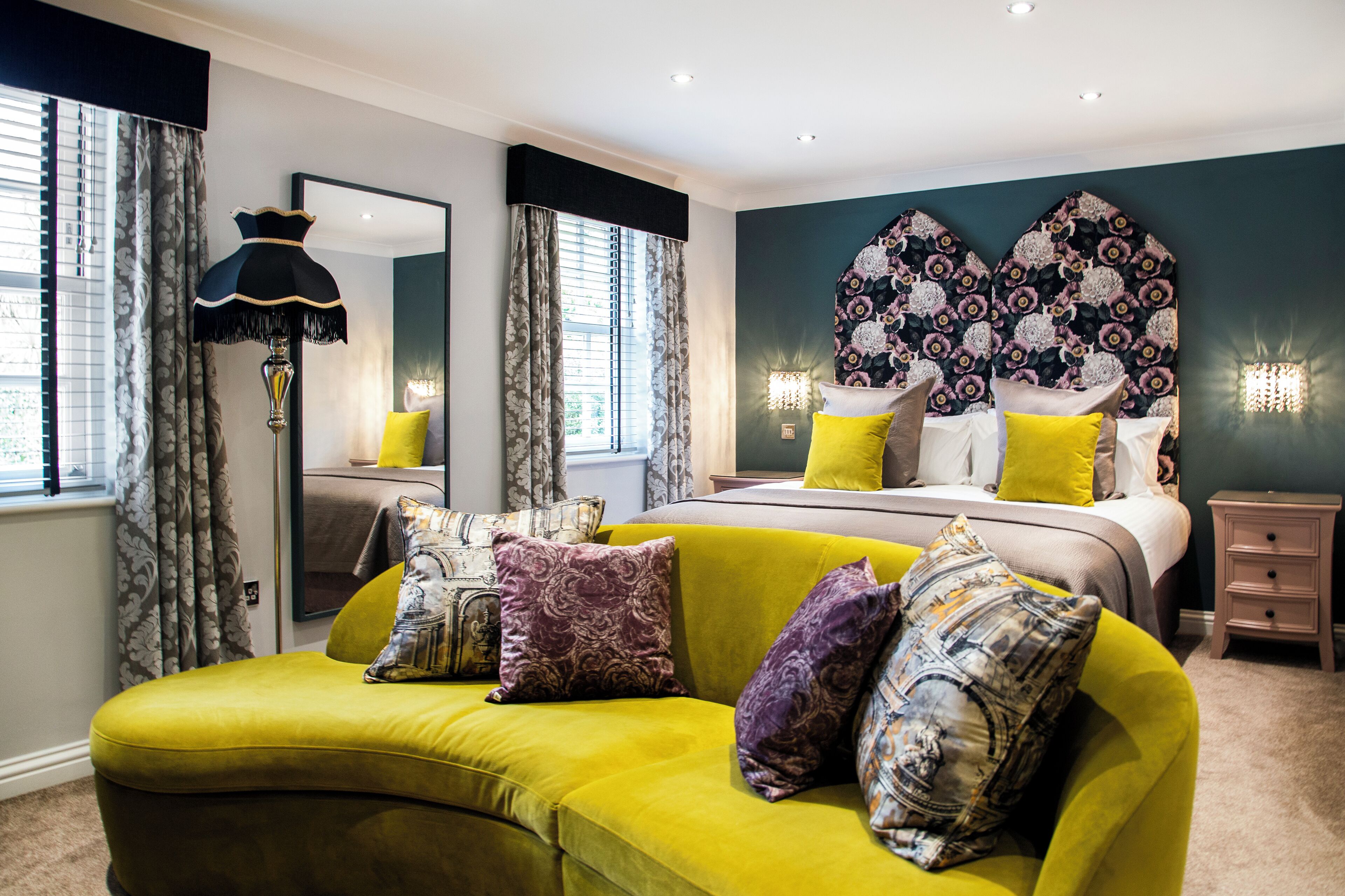 Literie de qualité supérieure, surmatelas, décoration personnalisée