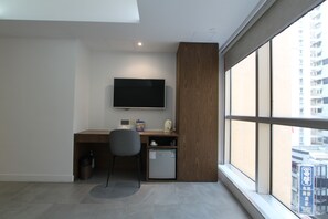 Deluxe Room | View from room - Wifi Boutique (Hong Kong Island)