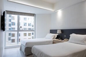Minibar, in-room safe, desk, soundproofing - Wifi Boutique (Hong Kong Island)