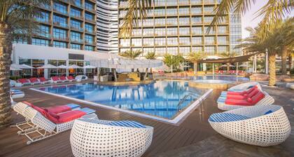 Yas Plaza Marina