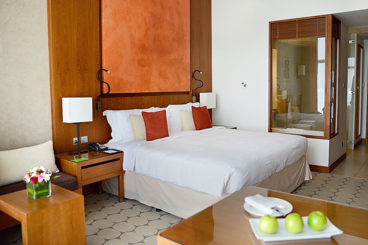 1 bedroom, down duvets, in-room safe, blackout curtains