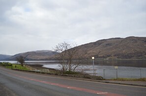 Beach nearby - Cruachan Hotel (Fort William)